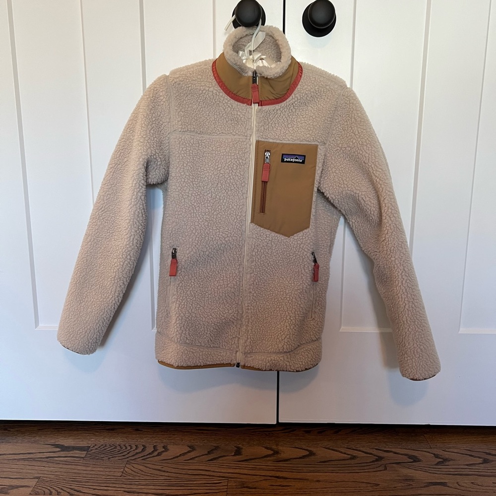 Patagonia Womens Classic Retro-X Fleece Jacket, very gently used, size xs
